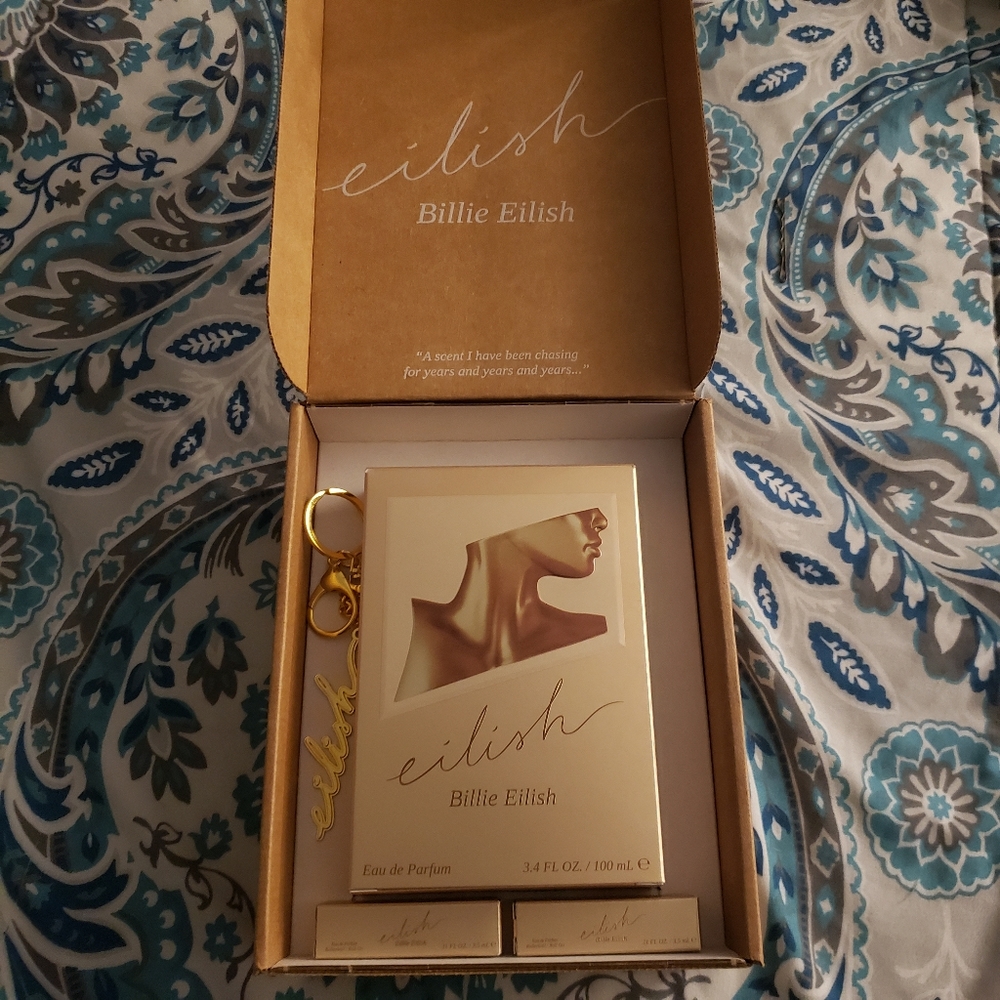 COPY - Billie Eilish "eilish" fragrance fan box